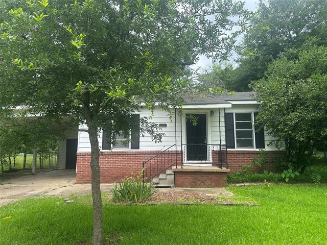 Foto principal - 9240 Simmons Pl