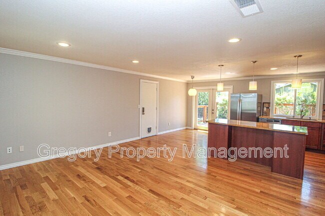 Foto del edificio - 8005 NE 142nd St