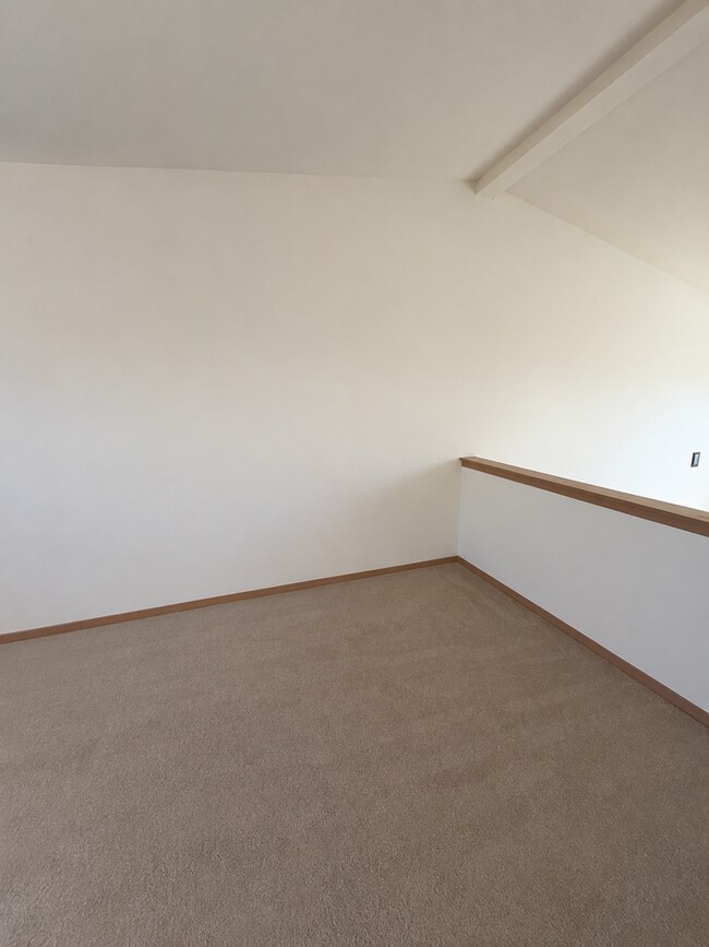 Foto del edificio - 3bd 2ba Marysville Split Level