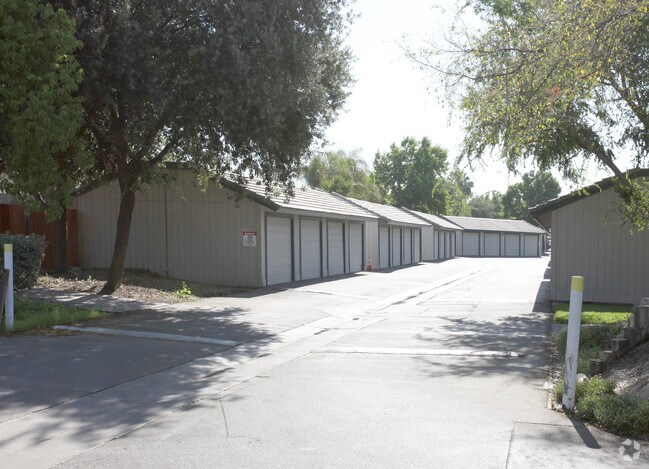 Park Place Apartments Lemoore, CA