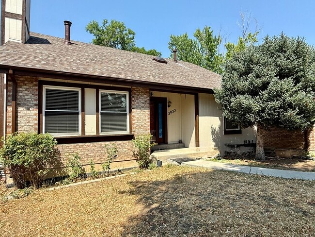 Foto del edificio - Spacious Home in the Heart of Aurora with ...