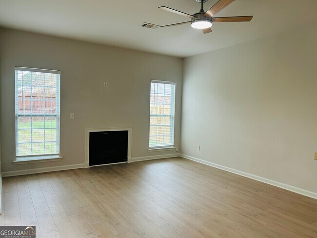 Building Photo - 11 Rockcress Ct