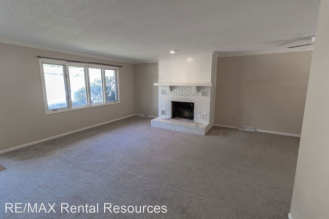Building Photo - 3 br, 3 bath House - 1610 Handley Pl