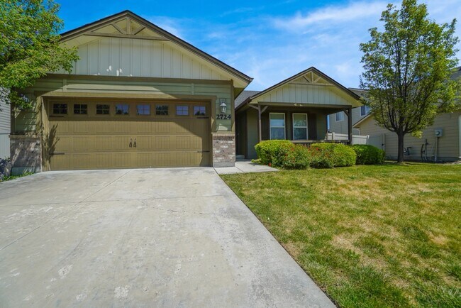 Foto del edificio - 2724 Sommersby Wy N