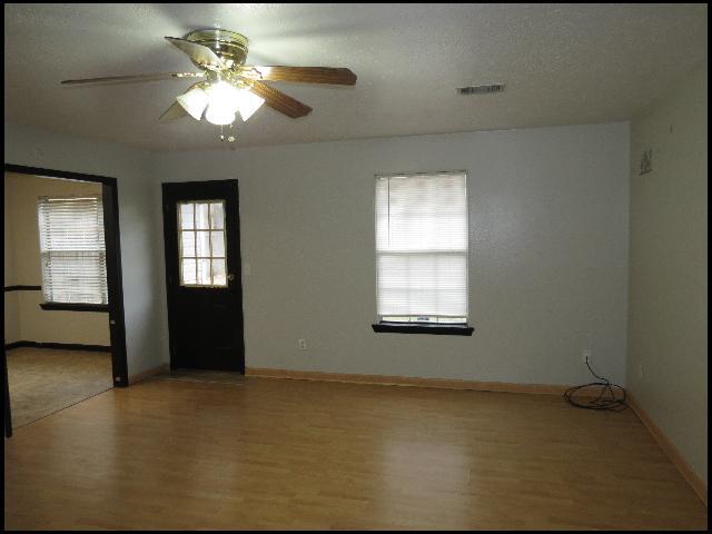 Foto del edificio - 19 Fox Run Cir