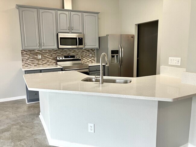 Building Photo - 9420 Thatcher Hall Ct