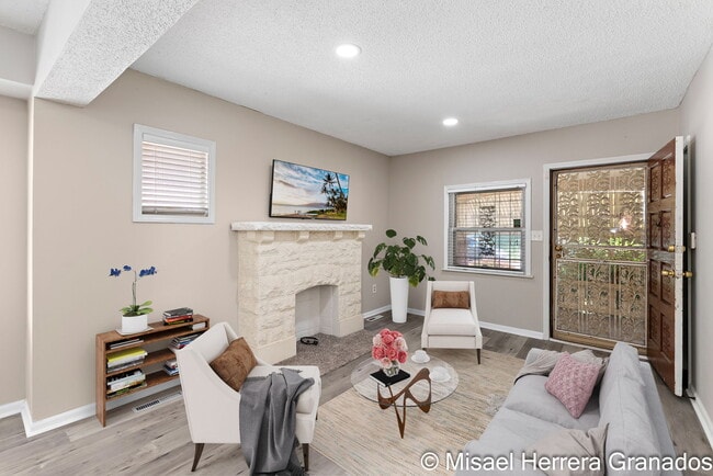 Building Photo - 4526 Montgall Ave