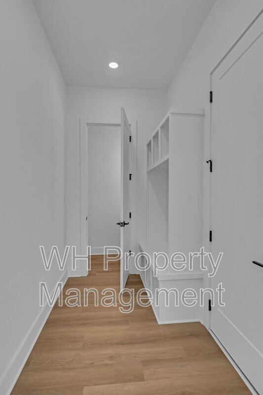 Building Photo - 3822 Tigerbelle Dr
