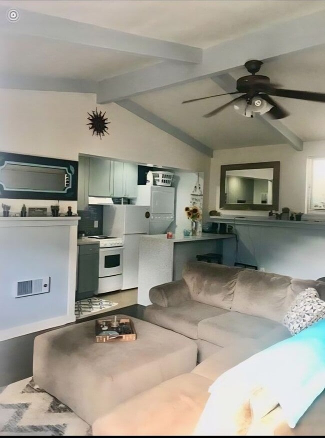 Building Photo - 723 Santa Barbara Pl