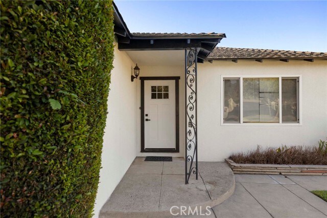 Foto del edificio - 720 E Foothill Blvd