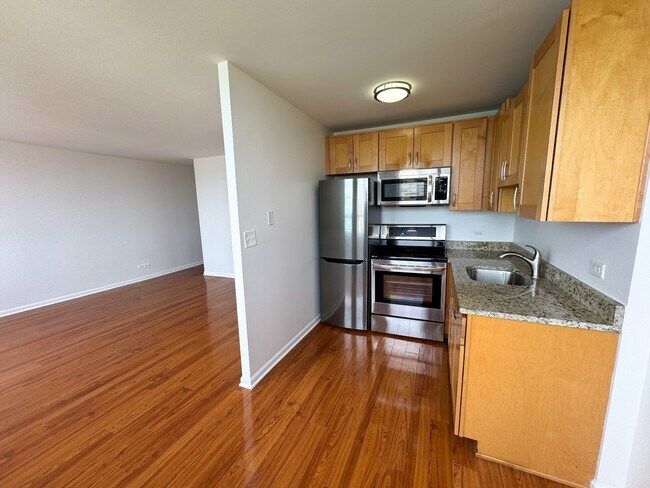 Foto del edificio - 6171 N Sheridan Rd