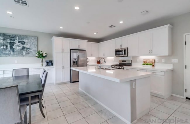 Building Photo - 1311 Camino Avalon
