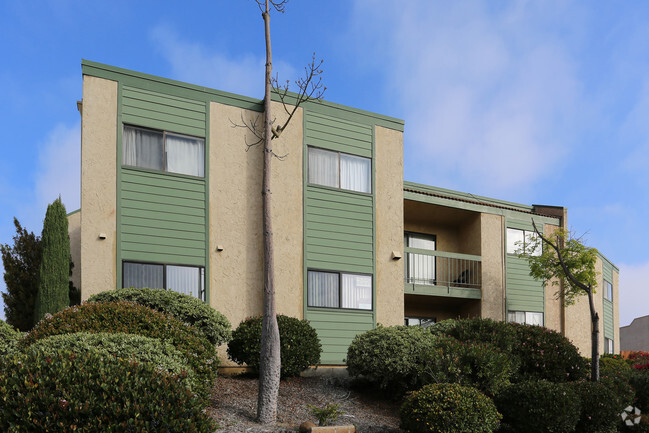 Foto del edificio - Cypress Plaza