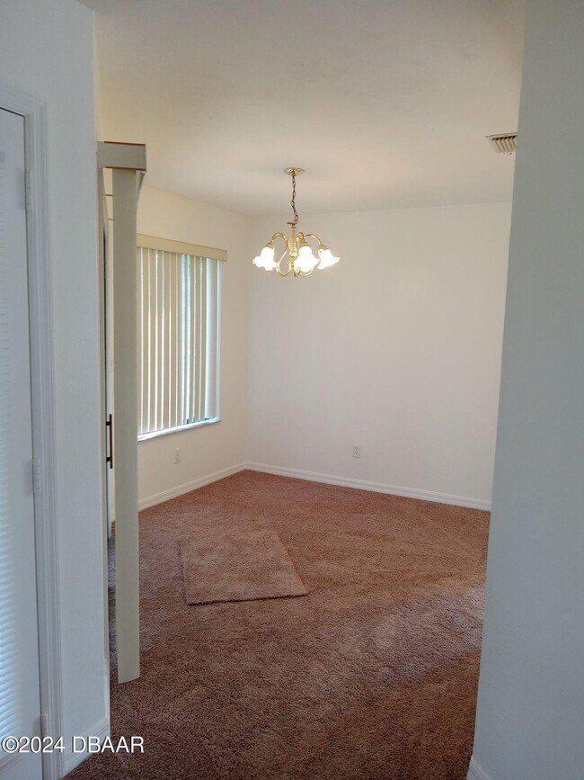 153 Blue Heron Dr Unit B, Daytona Beach, FL 32119 Condo for Rent in