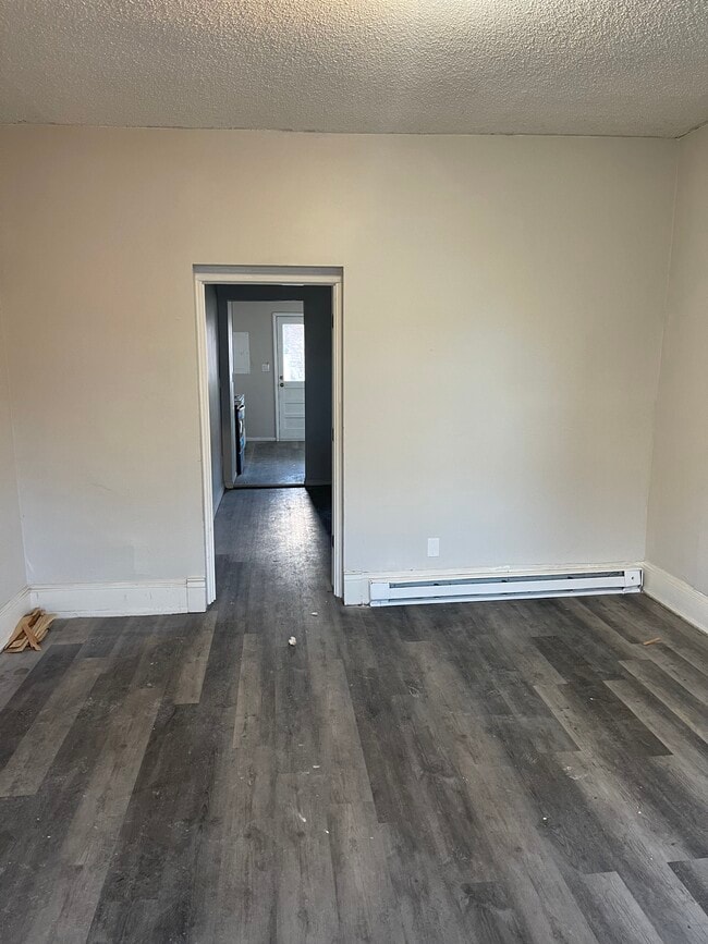Building Photo - 1326 Pittston Ave