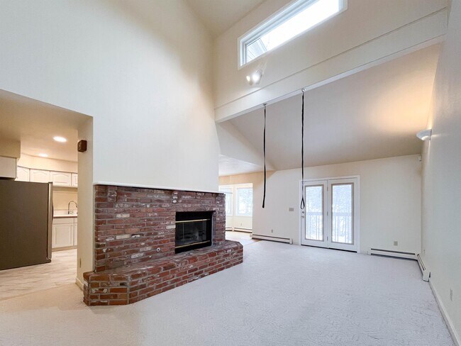 Building Photo - 4103 Raspberry Rd