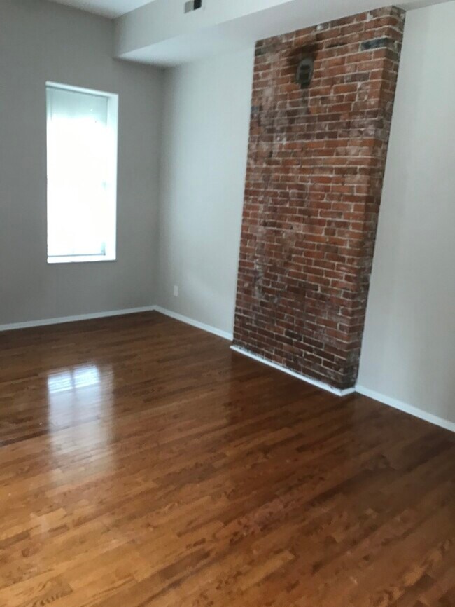 Foto del edificio - 2210 S 12th St