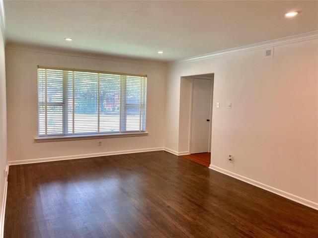 Foto del edificio - 5105 Rexton Ln