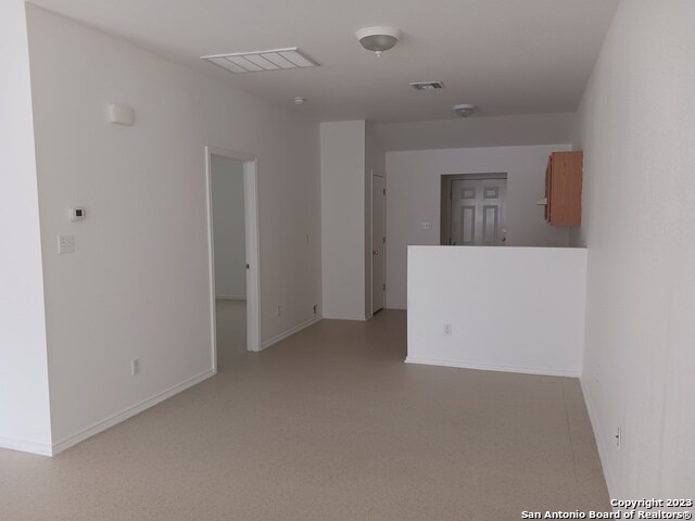 Building Photo - 707 Vickers Ave