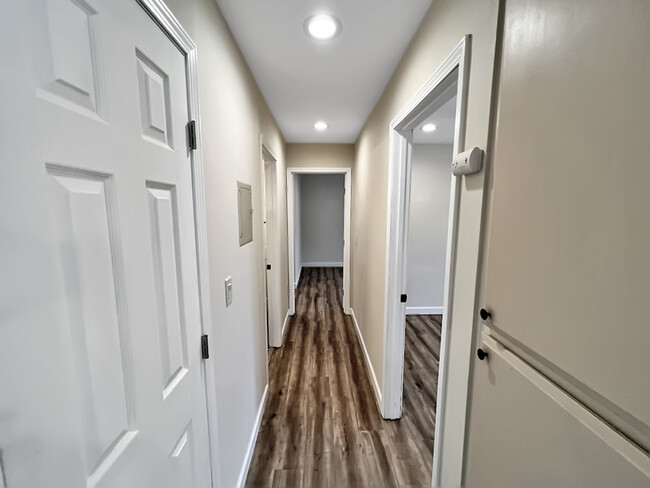 Building Photo - 3407 Seabreeze Walk