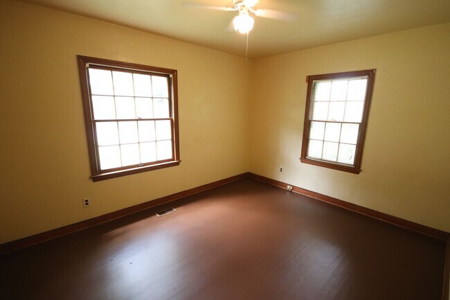 Foto del edificio - Historic Home For Rent! 2 Bedroom 1 Bathroom!