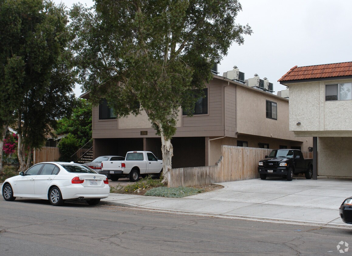 Building Photo - 3766 31st St