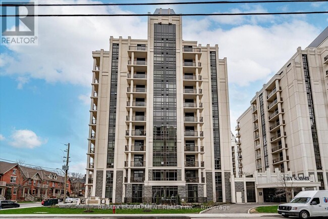 Building Photo - 81-681 Robinson St