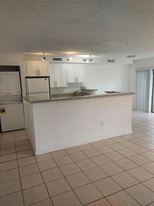 Foto del edificio - 15842 SW 90th Ct