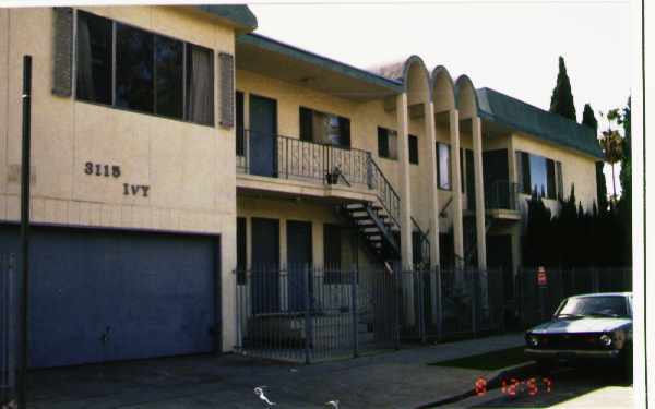 Primary Photo - 3115 Ivy St
