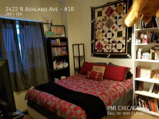 Foto del edificio - 2422 N Ashland Ave