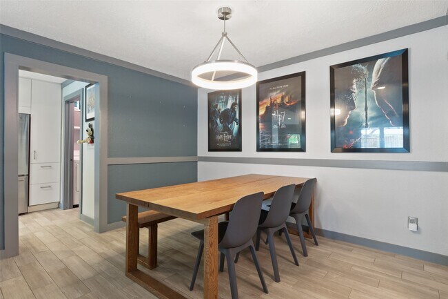 Foto del edificio - 5839 Toddington Rd