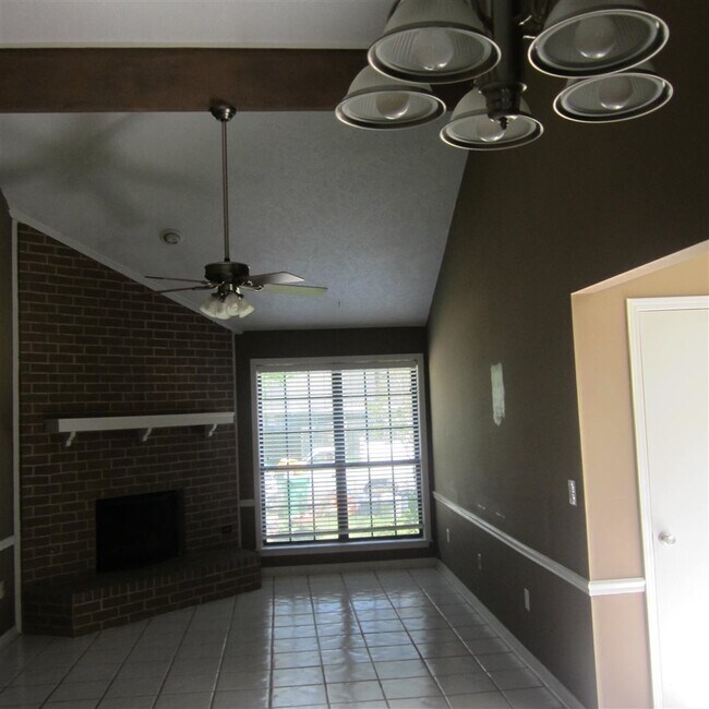 Foto del edificio - 7009 Copper Cove