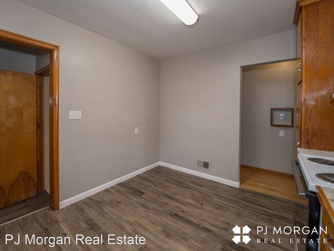 Foto del edificio - 3 br, 2 bath House - 2001 S 60th St