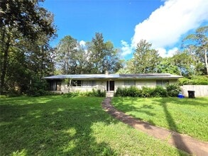 Building Photo - 1506 NW 36th Way