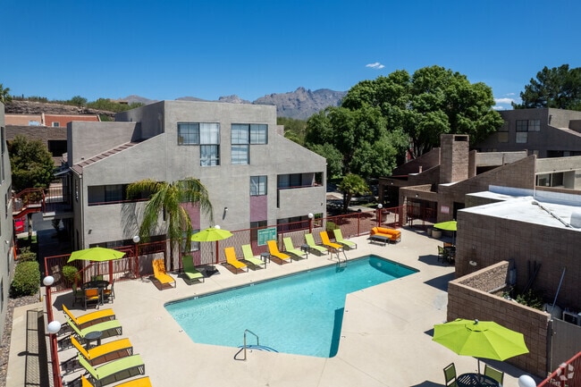 Apartments In Casas Adobes Az