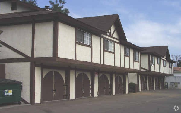 Building Photo - Sagewood Estates
