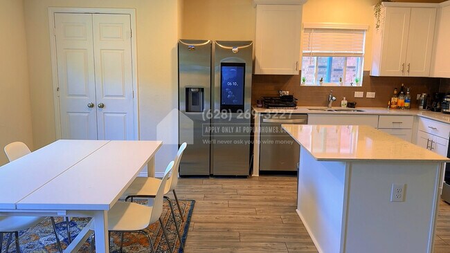 Building Photo - 1029 Binney Dr
