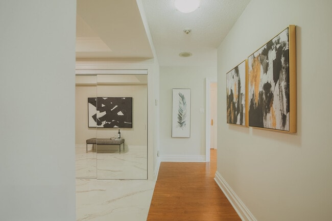 Building Photo - 8 Sampson Mews