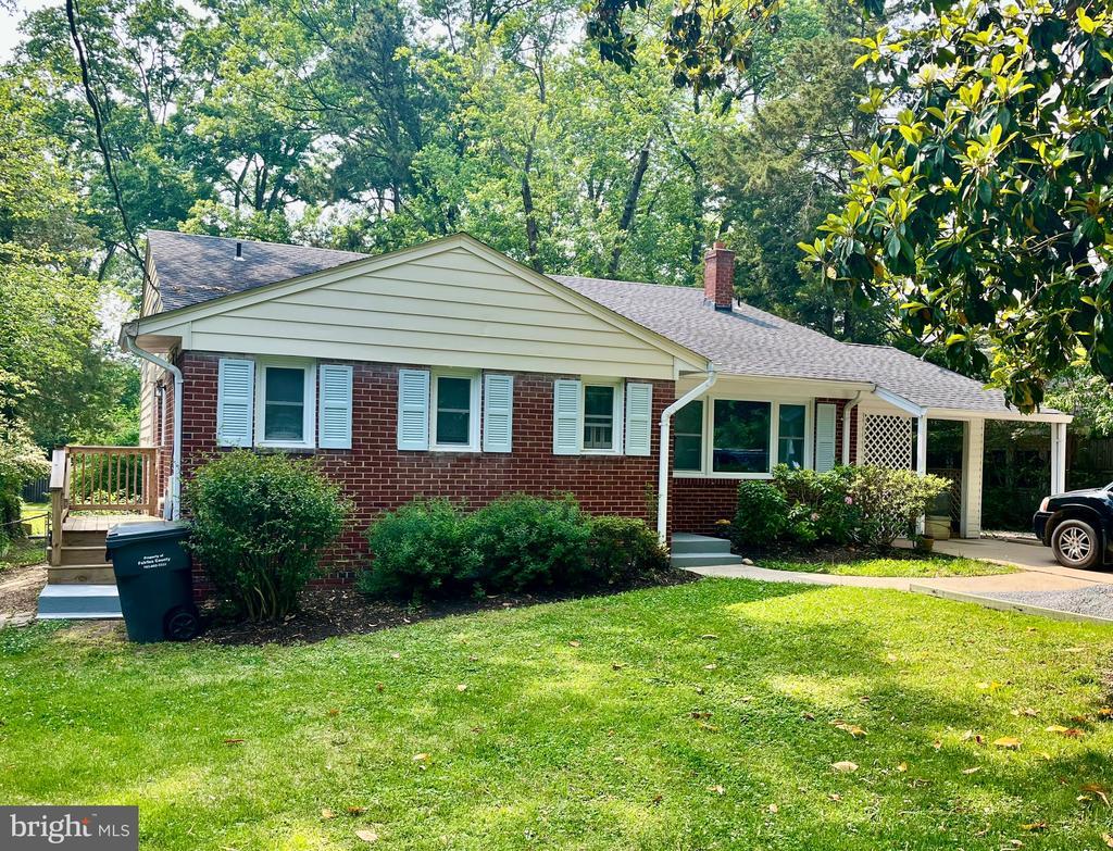 Foto principal - 9012 Vernon View Dr