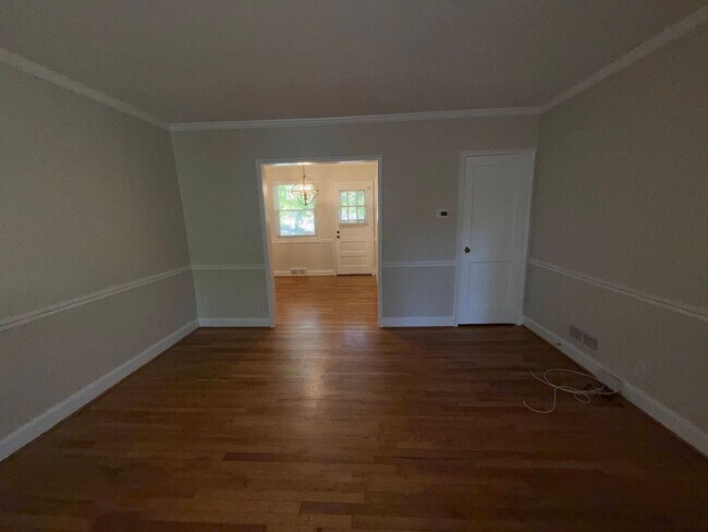 Foto del edificio - 2625 Greenbrier Rd