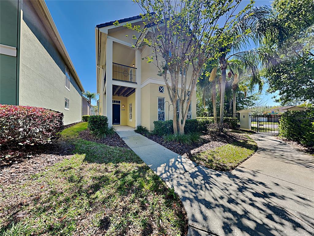 Primary Photo - 4007 Palmetto Palm Ct