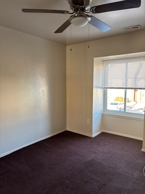 Building Photo - 32 Chelsea Cir