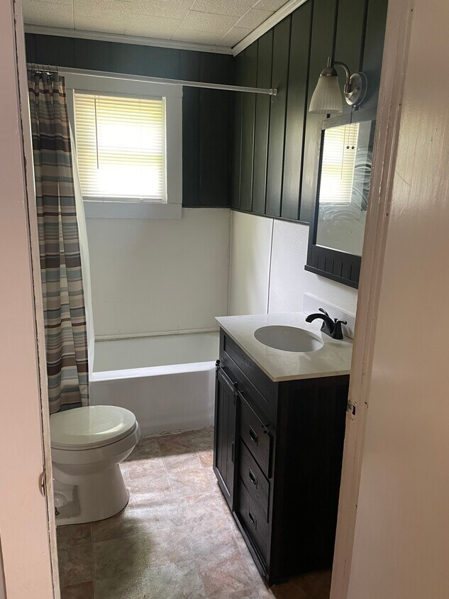 1014 Horton St, Milan, TN 38358 House for Rent in Milan, TN