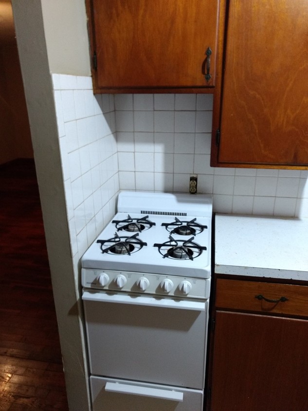 Foto principal - 203 E Colt St