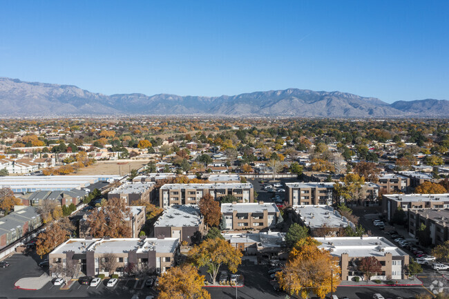 Aya Abq - Apartments In Albuquerque, Nm 