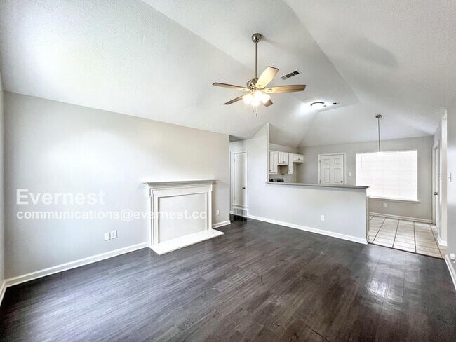Building Photo - 6922 Gallop Dr