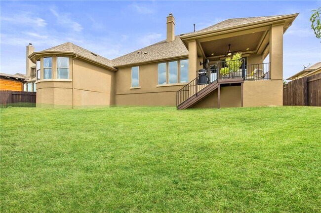 Building Photo - 22120 Verbena Pkwy