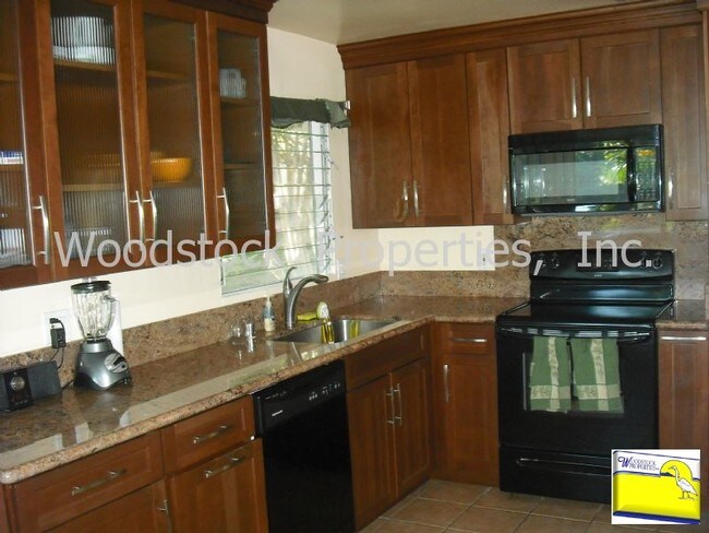 Foto del edificio - 1444 Kalaniiki St