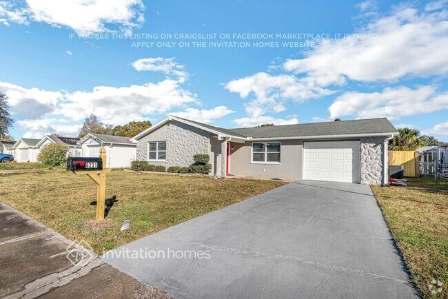 Building Photo - 6231 Seabreeze Dr