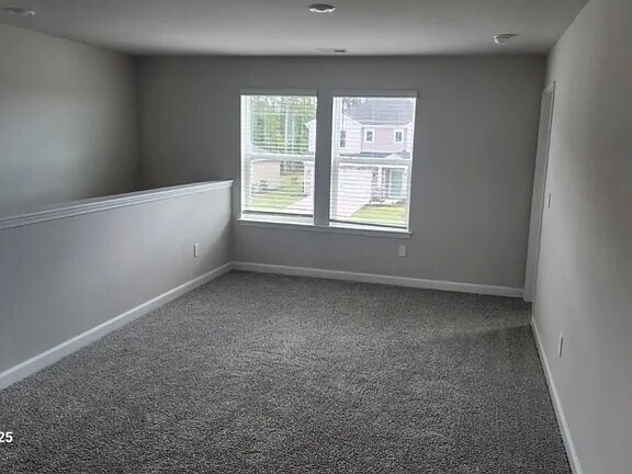 Foto del edificio - 5009 Riverton Ct